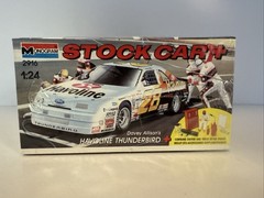 Vintage NIB Monogram Davey Allison 28 Black White Havoline Thunderbird Mode