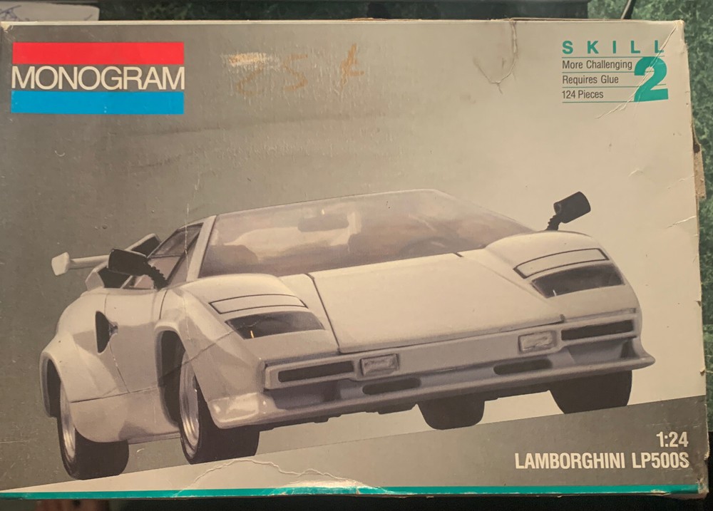 Monogram – 1991 Lamborghini LP500S – Used Kit #2769-0201 – 1/24 Scale – Skill 2