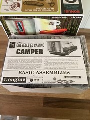 AMT 1/25 Scale Model Kit 1965 Chevy El Camino Pickup w/ Custom Camper AMT1364