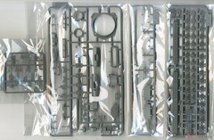 Takom 8002X 1/35 Scale PZ.KPFW.III AUSF.M MIT SCHURZEN & Photo Etched Parts
