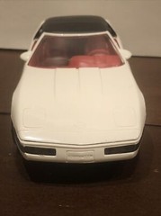 1992 Chevrolet Corvette 1 MILLIONTH Special Ed Dealer Promo Car 1:25 AMT / ERTL