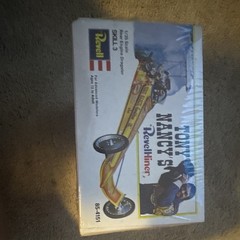 Revell Tony Nancy Revell-liner Rear Engine Dragster 1:25 Kit w/ Driver 85-4151