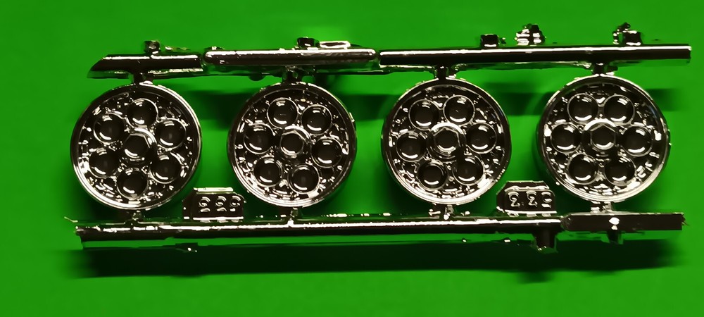 Phone Dial Custom Rims Wheels 1970 Chevelle SS 454 1/25 AMT Hot Rod Show Car