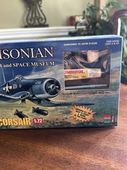 1:72 WWII F4U-1D Corsair Smithsonian National Air and Space Museum Airfix 3052