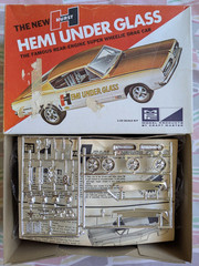 SEALED-BAG! *ORIGINAL-ISSUE VINTAGE MPC HEMI UNDER GLASS 1969 BARRACUDA DRAG KIT