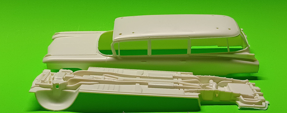 AMT 1959 Cadillac Ambulance 1/25 Ecto 1 Ghostbusters Hearse Body Frame Chassis