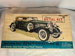 Hubley 1/18 SJ Duesenberg La Grande Dual Cowl Phaeton Model Kit 4864 Unbuilt