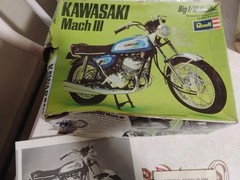 1971 Revell #H-1500 Kawasaki Mach III 1/12 Scale Motorcycle Model Kit