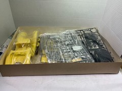 1/16 ENTEX #8501 1936 MERCEDES 540K MAHARAJA ROADSTER YELLOW UNBUILT MODEL KIT