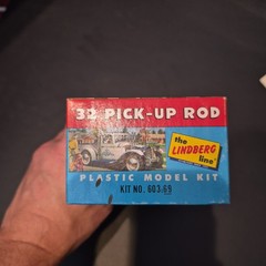 VTG UNBUILT 1960s LINDBERG 1932 32 FORD PICK-UP TRUCK HOT ROD 603-69