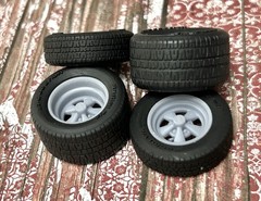1/24 Scale: 15-inch “Cragar SS” Resin Wheels W/ Wide Rear Tires