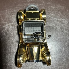Limited edition 24KT Gold 1925 Ford Model T Touring Car Spectacular 1:24 Scale