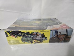 AMT 1-25 Diamond Reo Sealed New Sweet