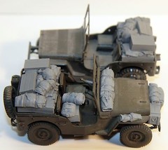 1/35 Scale Willys Jeep Set #1 – 10 Pieces – Resin Stowage ValueGear