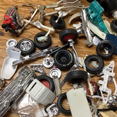 Miscellaneous Model Parts Used Parts Only Almost 2 Pounds