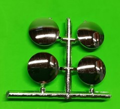 AMT 59 1959 Chrysler Imperial 1/25 Chrome Moon Disc Wheel Covers Salt Flats
