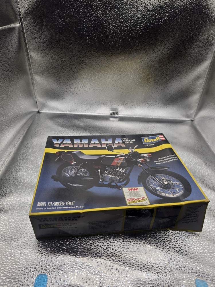 Revell 7805 1/12 Scale Yamaha GR50 Mini Café Racer Motorcycle Model Kit