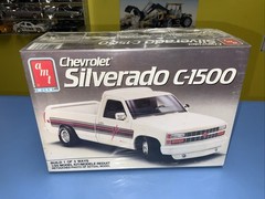 AMT ERTL SILVERADO C-1500 Released in 1989 NEW