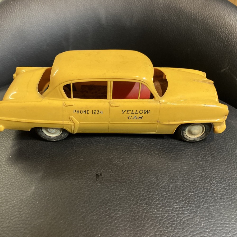 PMC 1954 Plymouth Belvedere Yellow Cab Taxi Dealer Promo Model Toy Car 4 Screw