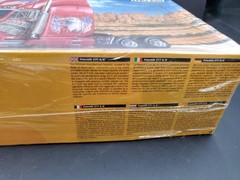 Peterbilt ROAD REBEL 377 A/E Semi Truck Italeri 1:24 Model Kit # 740 Open Bx