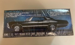 AMT 1/25 Chevrolet Impala 1967 Supernatural “Join the Hunt” Model Kit AMT1124M
