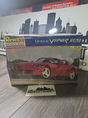 Revell/Monogram Vintage 1998 Dodge Viper RT/10 Sealed Model Car Kit