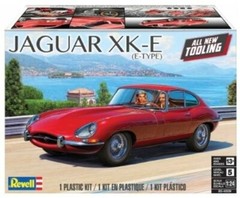 Revell Jaguar XK-E (E TYPE) Coupe 1:24 4509 Plastic Model Kit