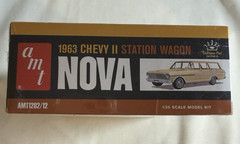 AMT 1963 Chevy II Nova Station Wagon 1/25 Scale Model Kit -Skill 2 AMT1202