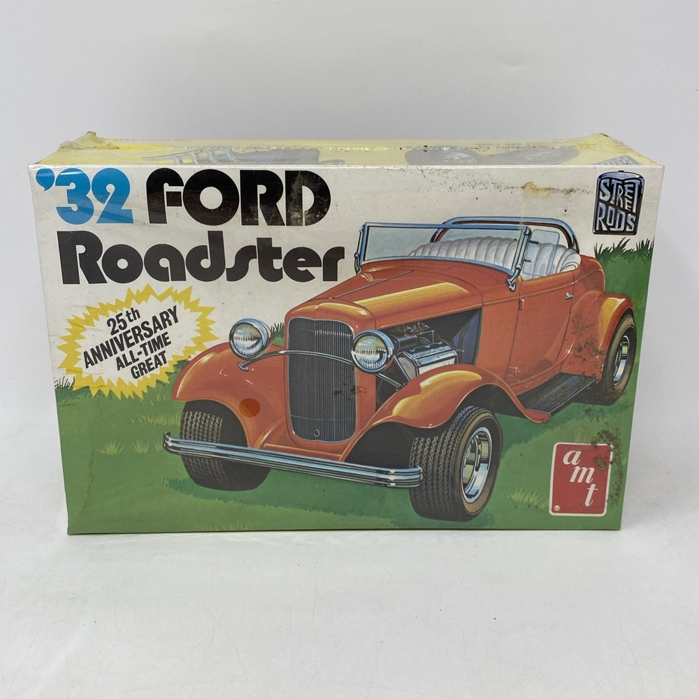 AMT Street Rods 32 Ford Roadster A132 25th Anniversary Alltime Great New Dusty