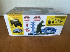 MPC Godzilla Vehicle Willys MB Jeep 1/25 Plastic Model Kit MPC882M/12-NEW