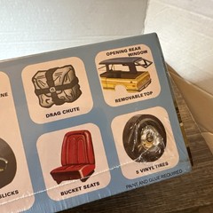AMT 1/25 1972 GMC Jimmy Plastic Model Kit AMT1219 New Sealed