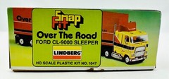 Snap Fit Over The Road Ford CL-9000 Sleeper Lindberg HO Scale Model Kit # 1047