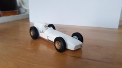 1/25 KIT BELOND INDY RACER INDIANAPOLIS 1957 WINNER SAM HANKS ( WATSON OFFY