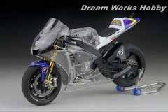 AwardWinner Built Tamiya 1:12 Yamaha Team Yzr-M1 ’09 Rossi Clear Full View+Fork