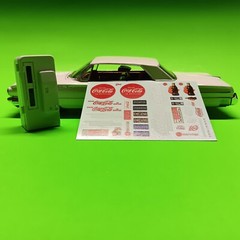 Coke machine Cola Cola die cast vintage dolly decal sheet 55 Cameo Pickup 1/25