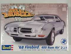 Revell Muscle ’68 Firebird 400 Ram Air 2 !n 1 Kit 1/25 Factory Sealed