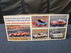 SALVINOS JR MODELS A J FOYT RACING 1979 OLDSMOBILE 442 Model Kit MADE USA NEW