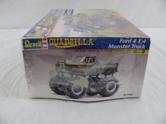 Revell Monogram 1/24 Scale Quadzilla Ford 4×4 Monster Truck #85-7702 NOS Read!