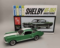 AMT 1/25 Scale 1966 Shelby Mustang GT-350 Plastic Model Kit AMT1491 New