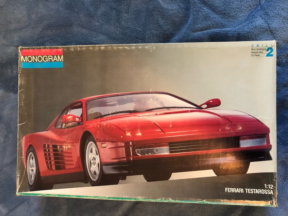 Monogram 1/12 Ferrari Testrossa missing 1 tail light Otherwise complete