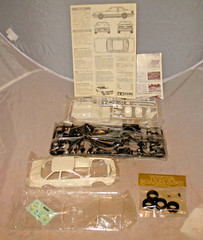 1986 TOYOTA SOARER 3.0 GT MODEL KIT TAMIYA #2464 SEALED PARTS COMPLETE VINTAGE