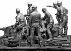 Master Box 3561 Rommel and German Tank Crew, DAK, WW II era scale 1:35 model kit