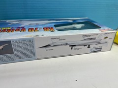 1:200 DRAGON WINGS WARBIRD SERIES MILITARY USA XB-70 VALKYRIE AV1 NASA SEALED CO
