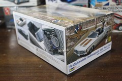 Revell 72 Oldsmobile Indianapolis 500 Pace Car With Linda Vaughn Figure Sealed