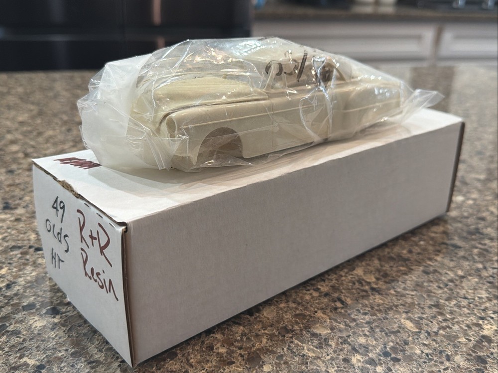R & R RESIN 1949-1950 OLDSMOBILE HT RESIN KIT! CIRCA 90’s-2000’s! VMCP!