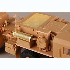 PRICE DROP! 1:35 Trumpeter LVSR MKR16 Tractor Military Truck Vehicle Model Kits