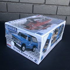 Monogram Trucks 1980 ’80 Ford Bronco 2 ‘n 1 85-7214 Sealed 1:24 Scale