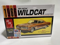 AMT 1966 Buick Wildcat Custom Kit Retro Deluxe Plastic Model Kit Sealed Box