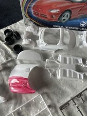 Monogram Dream Rides Dodge Viper RT/10 Model Car Kit 1:25 – 85-4010 Parts