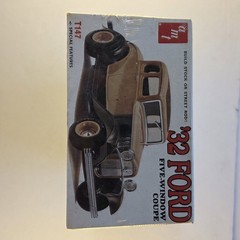 32 Ford Five Window Coupe AMT 1:25 In Factory Sealed Box